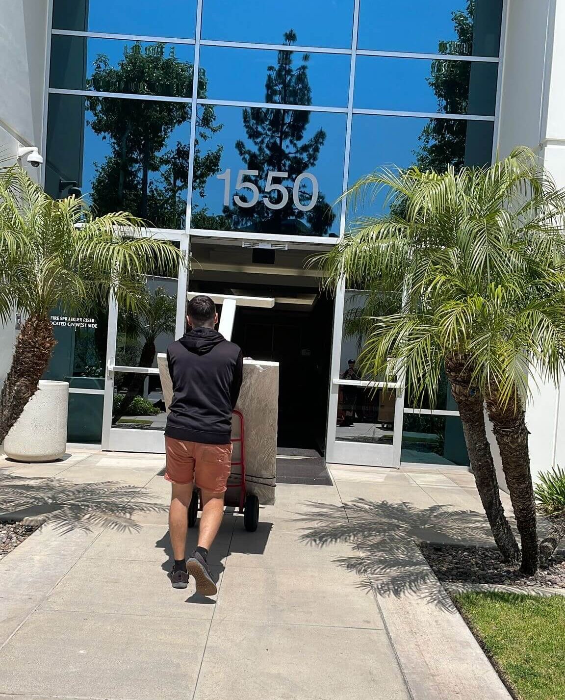 Mover helping client with residential move in Fountain Valley